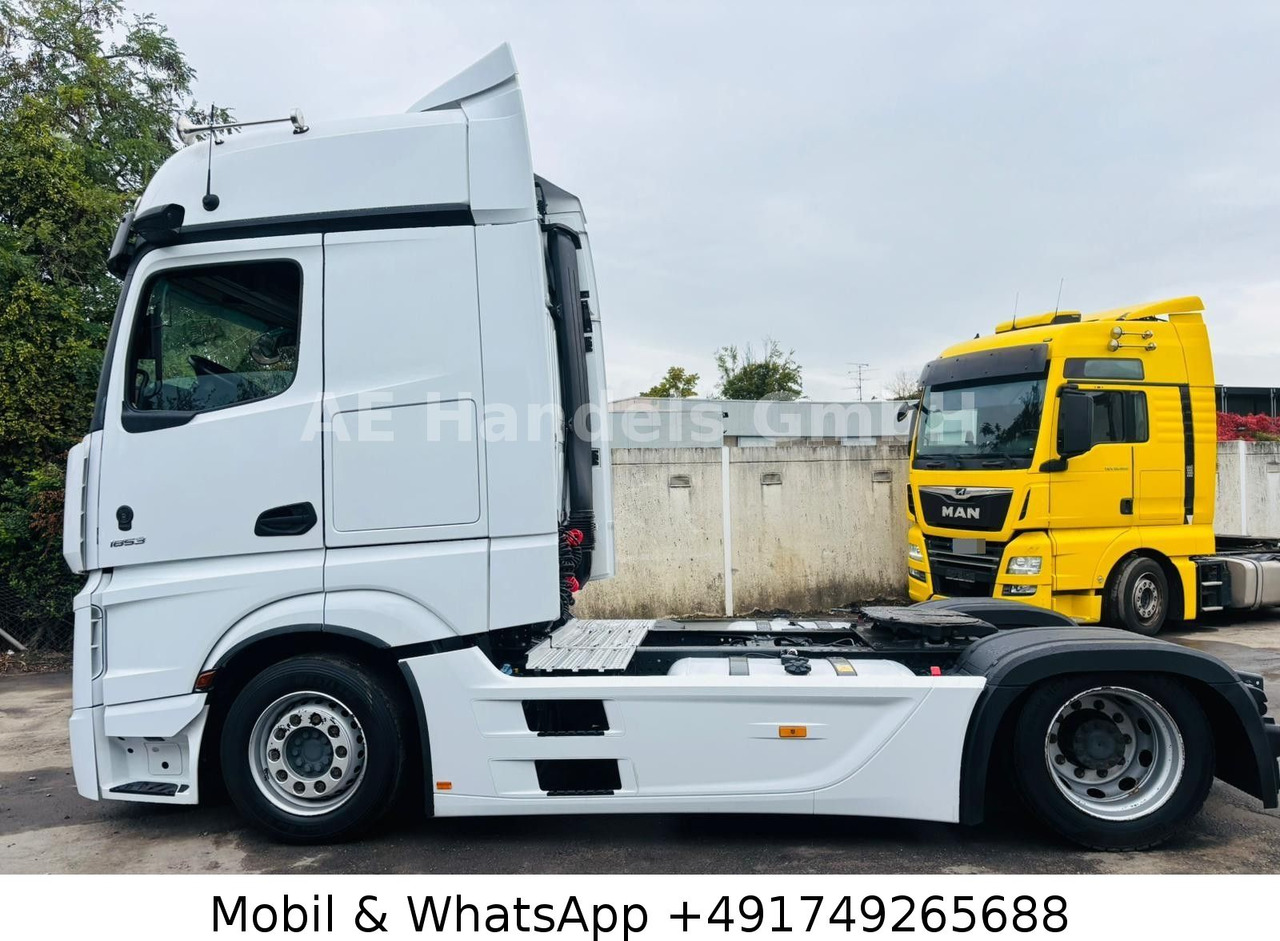 Mercedes-Benz Actros V 1853 SoloStar LL Low*Retarder/ACC/2Tank - Tractor: foto 2 Mercedes-Benz Actros V 1853 SoloStar LL Low*Retarder/ACC/2Tank - Tractor: foto 2