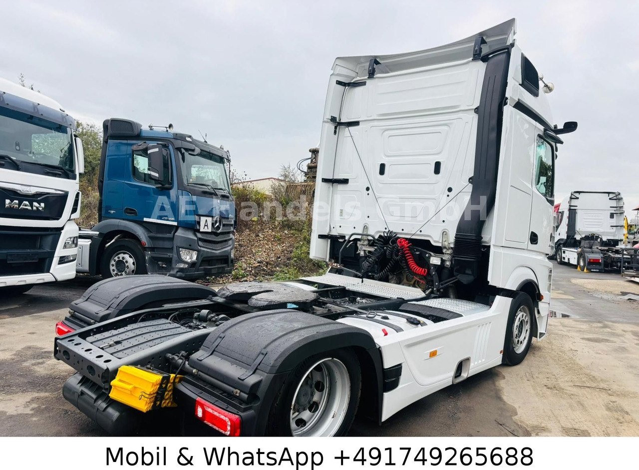 Mercedes-Benz Actros V 1853 SoloStar LL Low*Retarder/ACC/2Tank - Tractor: foto 5 Mercedes-Benz Actros V 1853 SoloStar LL Low*Retarder/ACC/2Tank - Tractor: foto 5