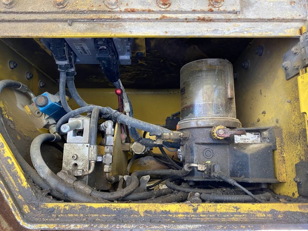 Compactadora de percussão Bomag 1172 RB-2 1er Main / Origine Française: foto 38