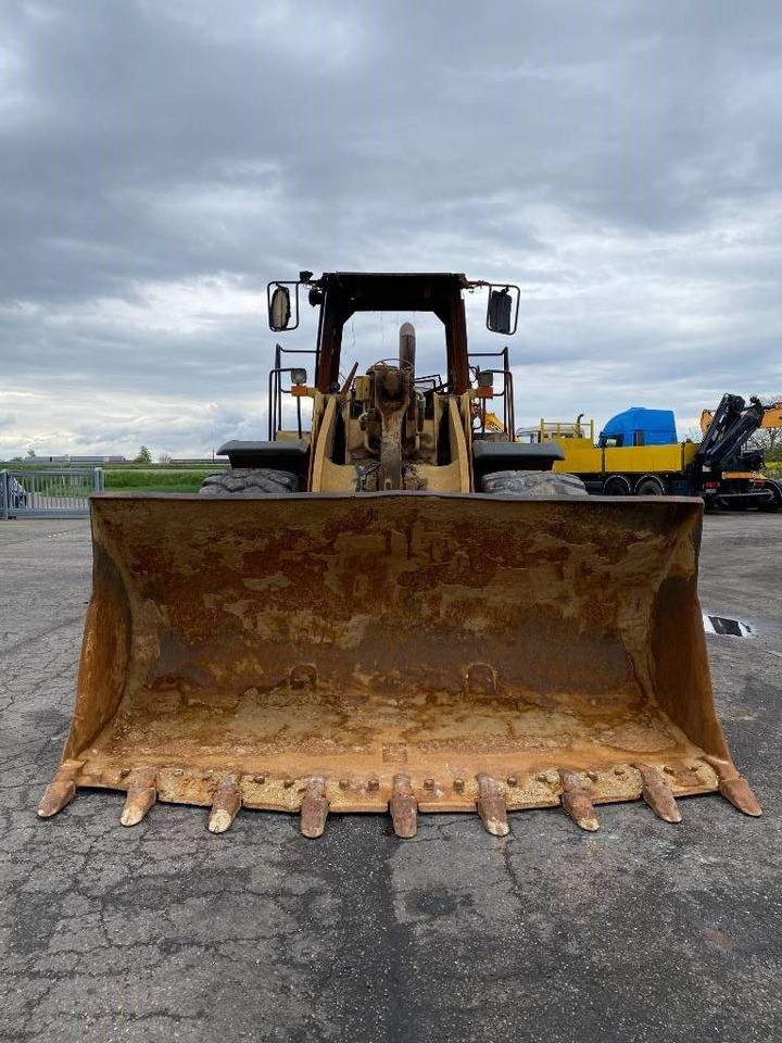 CAT 966 G endommagée Complete ou pour pièces - Pá carregadora de rodas: foto 2 CAT 966 G endommagée Complete ou pour pièces - Pá carregadora de rodas: foto 2