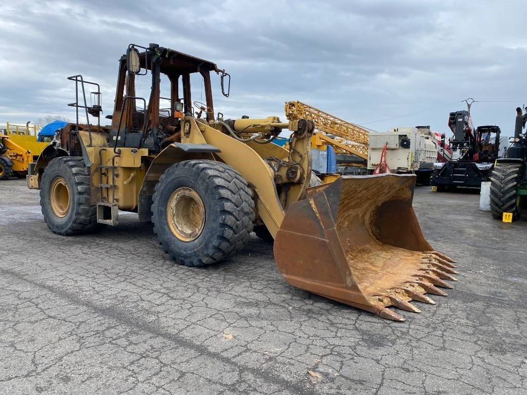 CAT 966 G endommagée Complete ou pour pièces - Pá carregadora de rodas: foto 3 CAT 966 G endommagée Complete ou pour pièces - Pá carregadora de rodas: foto 3
