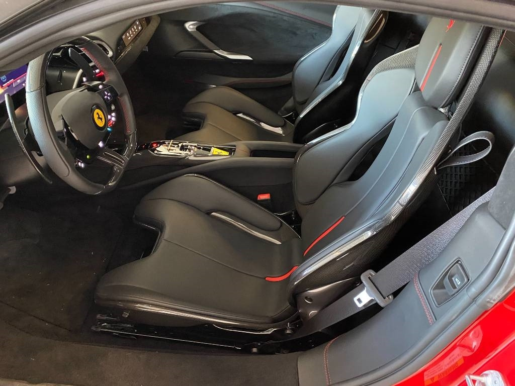 Coupé novo Ferrari 296 GTB Origine Françaises - TVA Récupérable: foto 13