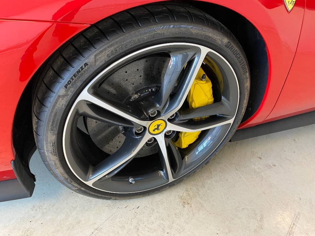 Coupé novo Ferrari 296 GTB Origine Françaises - TVA Récupérable: foto 23