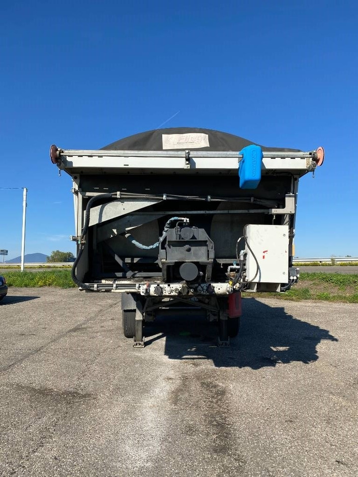 Fliegl THERMO ASS372/Asphalt-Profi endommagée  - Semi-reboque piso móvel: foto 2 Fliegl THERMO ASS372/Asphalt-Profi endommagée  - Semi-reboque piso móvel: foto 2