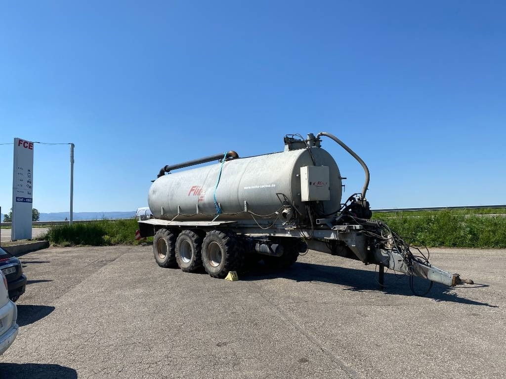 Fliegl WFG10100/Châssis Porteur-Citerne 24000Litres - Cisterna de chorume: foto 3 Fliegl WFG10100/Châssis Porteur-Citerne 24000Litres - Cisterna de chorume: foto 3