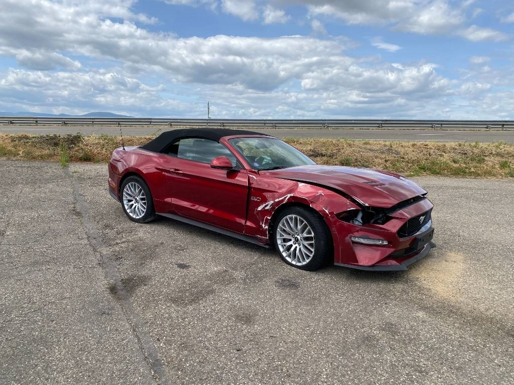Ford MUSTANG 5.0 V8 Aut / Flex/Fuel Origine Française e - Automóvel: foto 4 Ford MUSTANG 5.0 V8 Aut / Flex/Fuel Origine Française e - Automóvel: foto 4