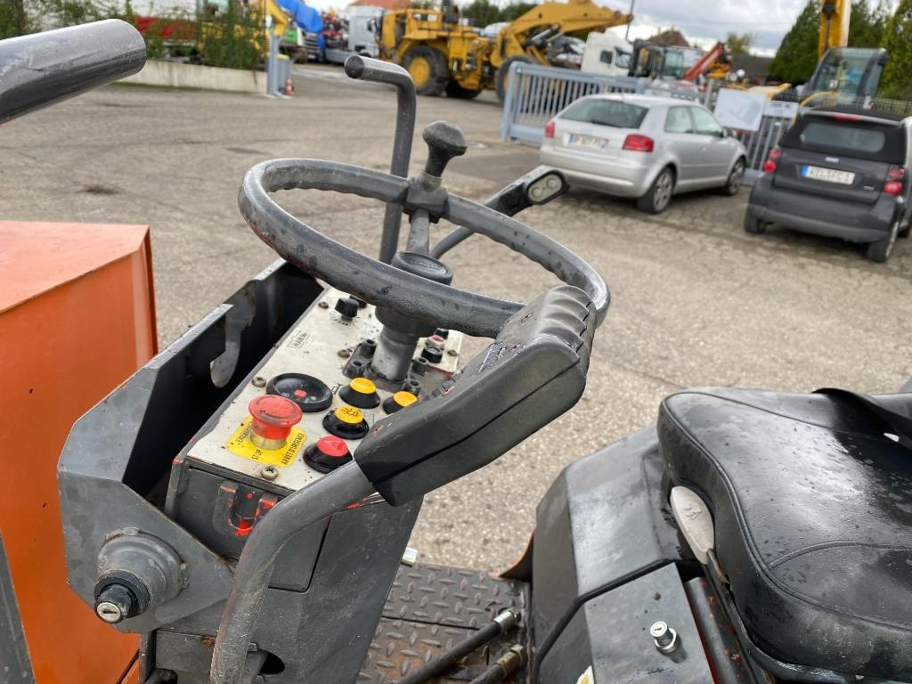 Compactador de asfalto Hamm HD 12 a réparer /Machine d'origine Française: foto 41