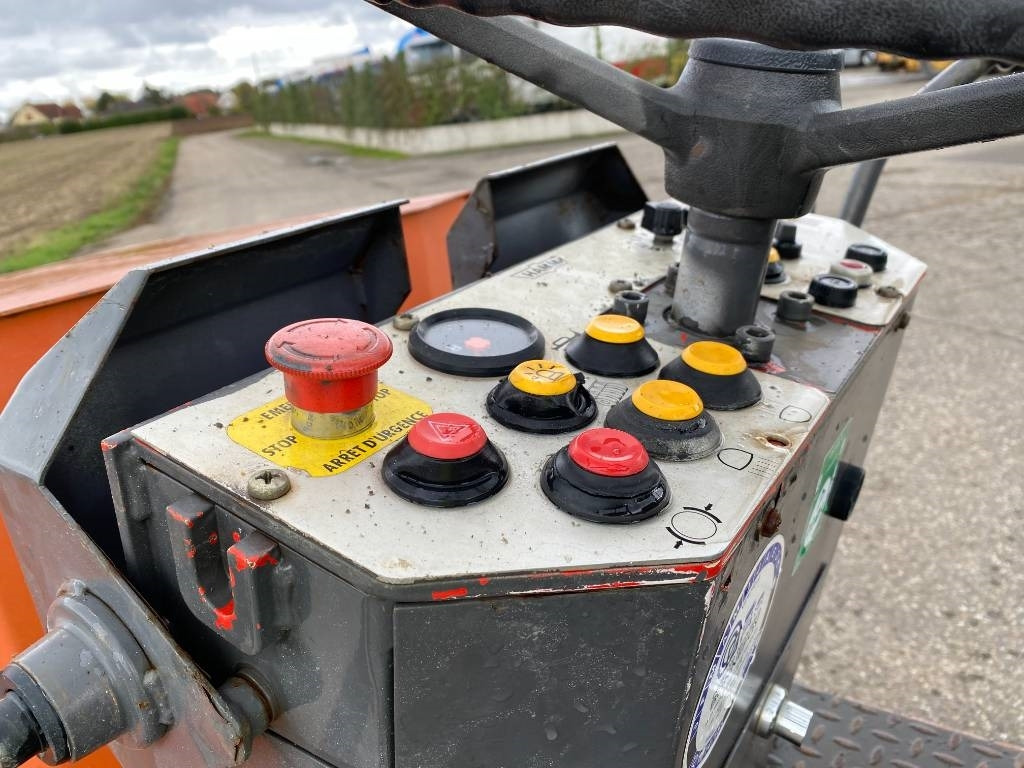Compactador de asfalto Hamm HD 12 a réparer /Machine d'origine Française: foto 40
