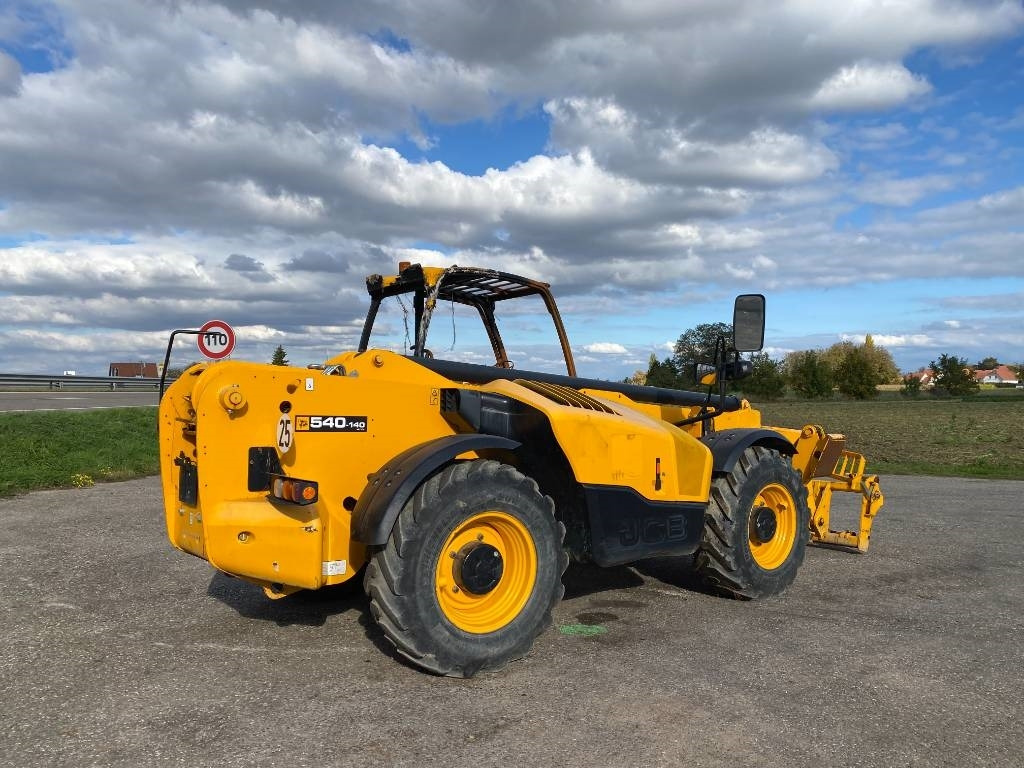 JCB 540-140 -1er Main endommagé - Empilhador telescópico: foto 4 JCB 540-140 -1er Main endommagé - Empilhador telescópico: foto 4