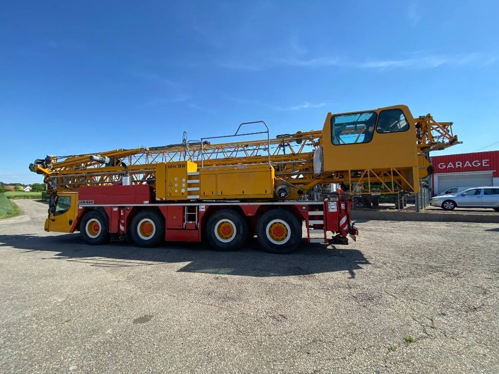Liebherr MK 88 Certificat CE / 1er Main endommagée - Grua automontante: foto 5 Liebherr MK 88 Certificat CE / 1er Main endommagée - Grua automontante: foto 5