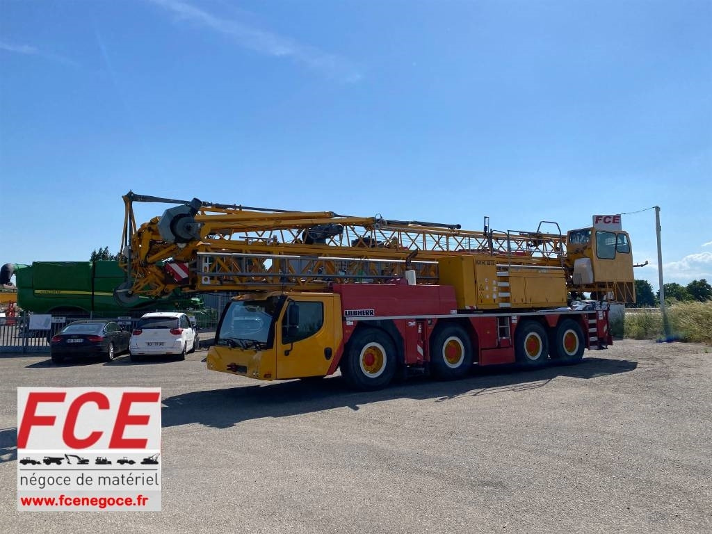 Liebherr MK 88 Certificat CE / 1er Main endommagée - Grua automontante: foto 1 Liebherr MK 88 Certificat CE / 1er Main endommagée - Grua automontante: foto 1