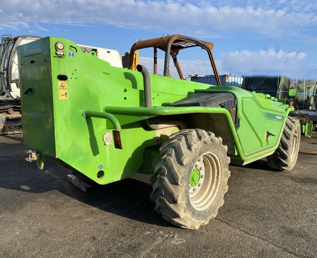 Merlo P40.17 / 1er Main endommagé - Empilhador telescópico: foto 4 Merlo P40.17 / 1er Main endommagé - Empilhador telescópico: foto 4