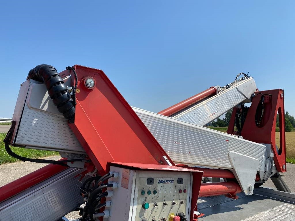 Caminhão com plataforma aérea Multitel Nacelle Multitel MX 200 A réviser: foto 26 Caminhão com plataforma aérea Multitel Nacelle Multitel MX 200 A réviser: foto 26