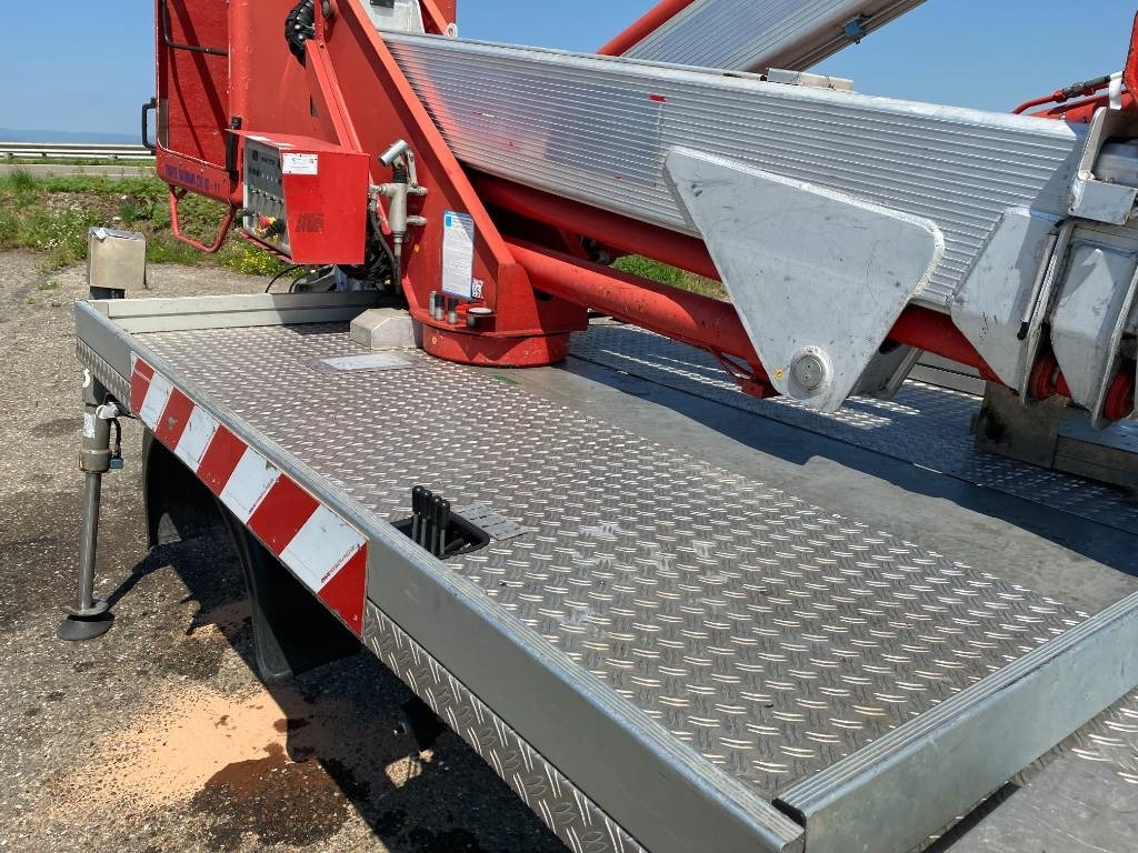 Caminhão com plataforma aérea Multitel Nacelle Multitel MX 200 A réviser: foto 30 Caminhão com plataforma aérea Multitel Nacelle Multitel MX 200 A réviser: foto 30