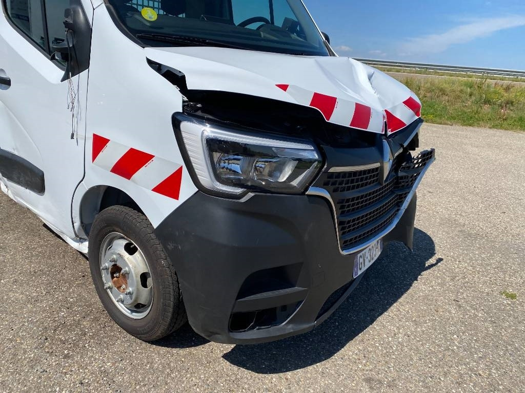 Carrinha de caixa aberta Renault MASTER 2.3 DCI 130/GRUAU endommagé: foto 12