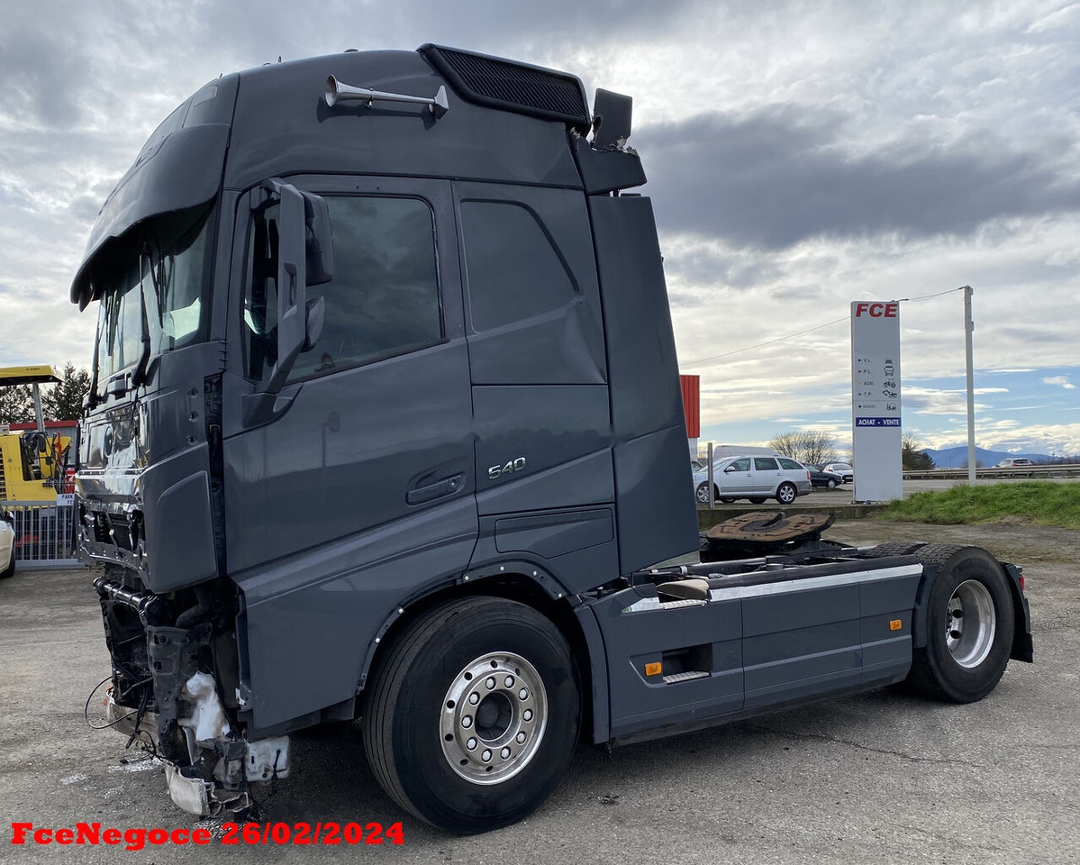 Tractor Volvo FH 540: foto 1