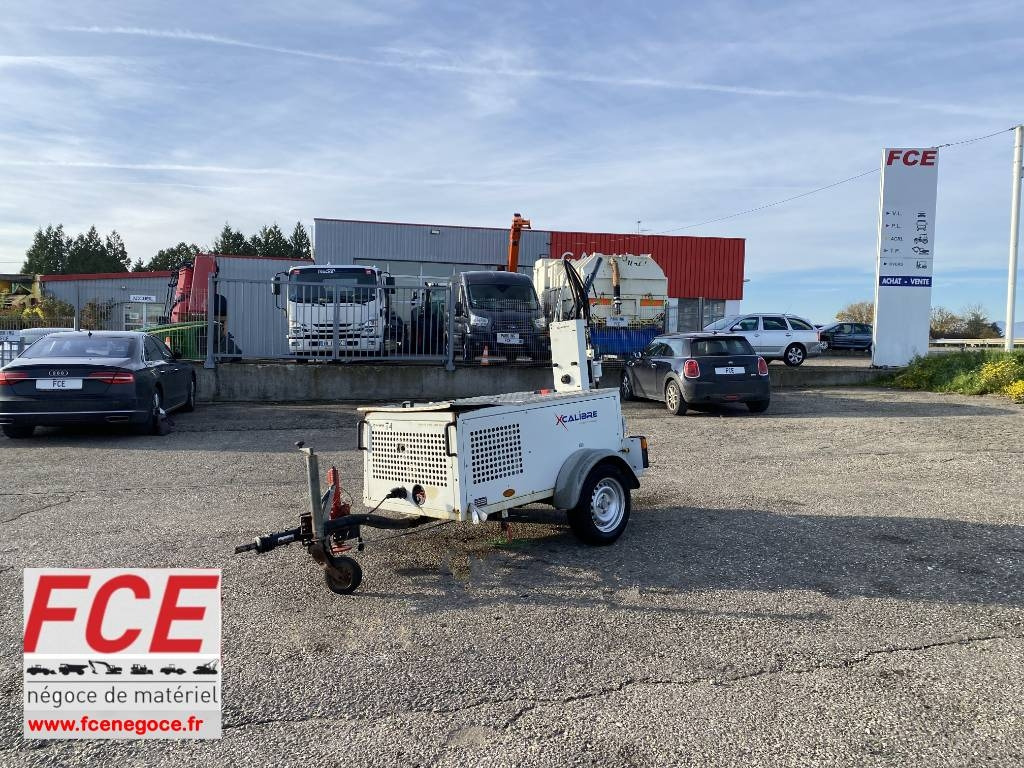 X CALIBRE T4P 1er Main endommagée - Máquina de perfuração: foto 1 X CALIBRE T4P 1er Main endommagée - Máquina de perfuração: foto 1