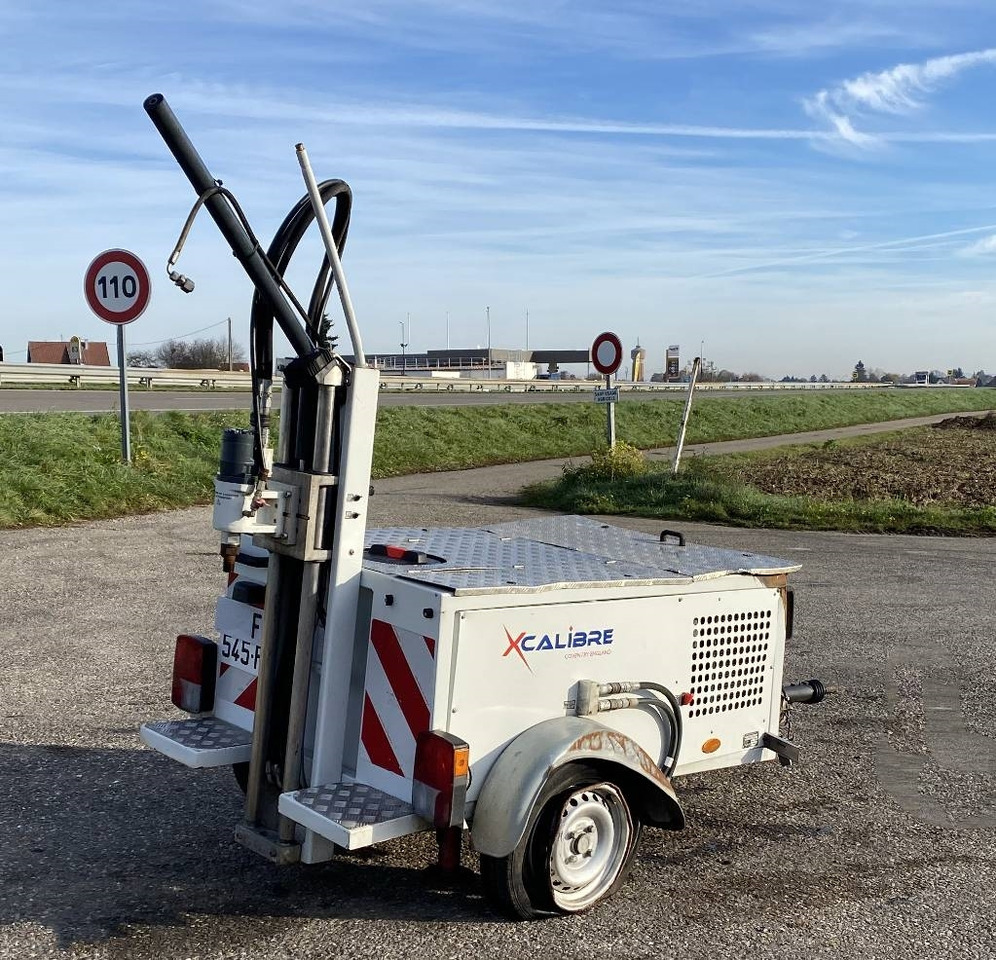 X CALIBRE T4P 1er Main endommagée - Máquina de perfuração: foto 4 X CALIBRE T4P 1er Main endommagée - Máquina de perfuração: foto 4