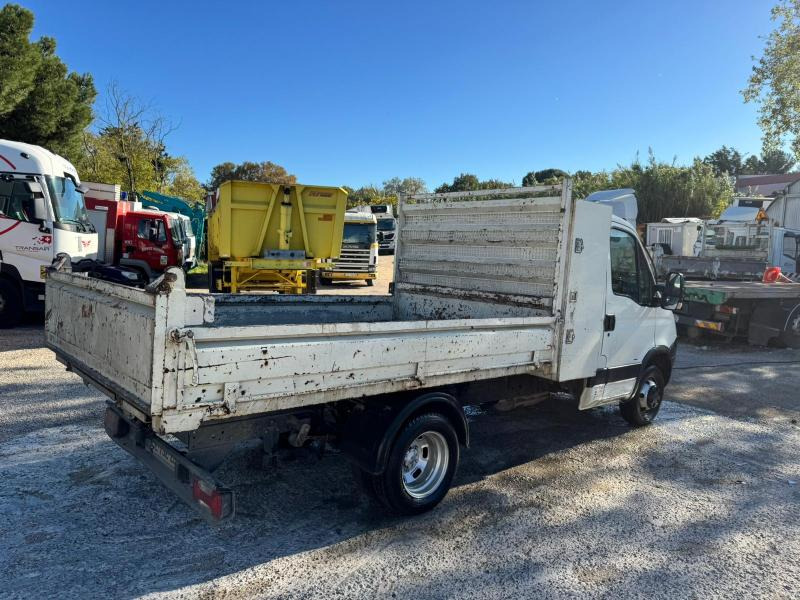 Iveco Daily 35C12 - Carrinha basculante: foto 4 Iveco Daily 35C12 - Carrinha basculante: foto 4