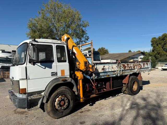Iveco UNIC 175-24 BENNE GRUE - Camião basculante, Camião grua: foto 1 Iveco UNIC 175-24 BENNE GRUE - Camião basculante, Camião grua: foto 1