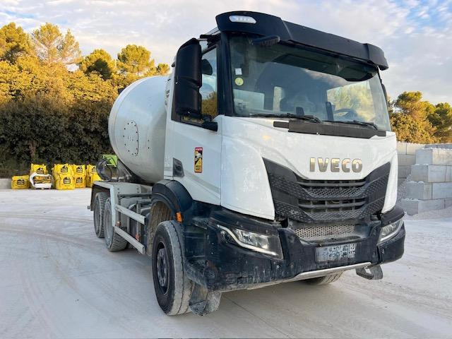 Iveco X-WAY 420 MALAXEUR 6m3 6X4 - Camião betoneira: foto 2 Iveco X-WAY 420 MALAXEUR 6m3 6X4 - Camião betoneira: foto 2
