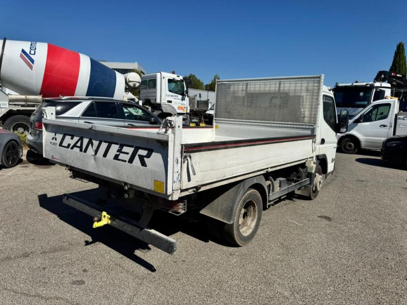 Mitsubishi Fuso FUSO CANTER 35C13 BENNE - Carrinha basculante: foto 4 Mitsubishi Fuso FUSO CANTER 35C13 BENNE - Carrinha basculante: foto 4