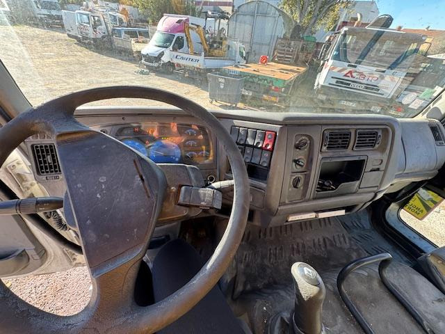 Camião furgão Renault MIDLUM 220 DCI CAISSE HAYON: foto 11 Camião furgão Renault MIDLUM 220 DCI CAISSE HAYON: foto 11