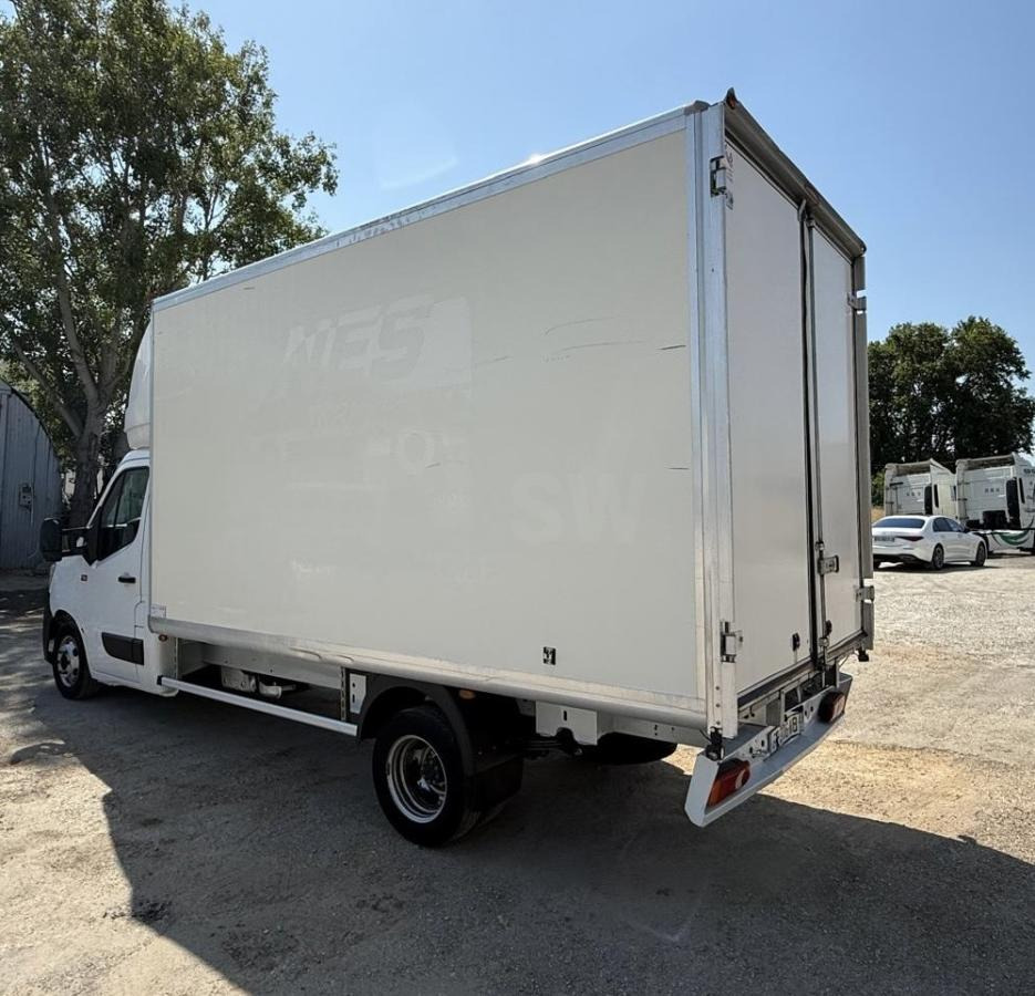 Renault Master 2.5 DCI 150 - Carrinha de contentor: foto 3 Renault Master 2.5 DCI 150 - Carrinha de contentor: foto 3