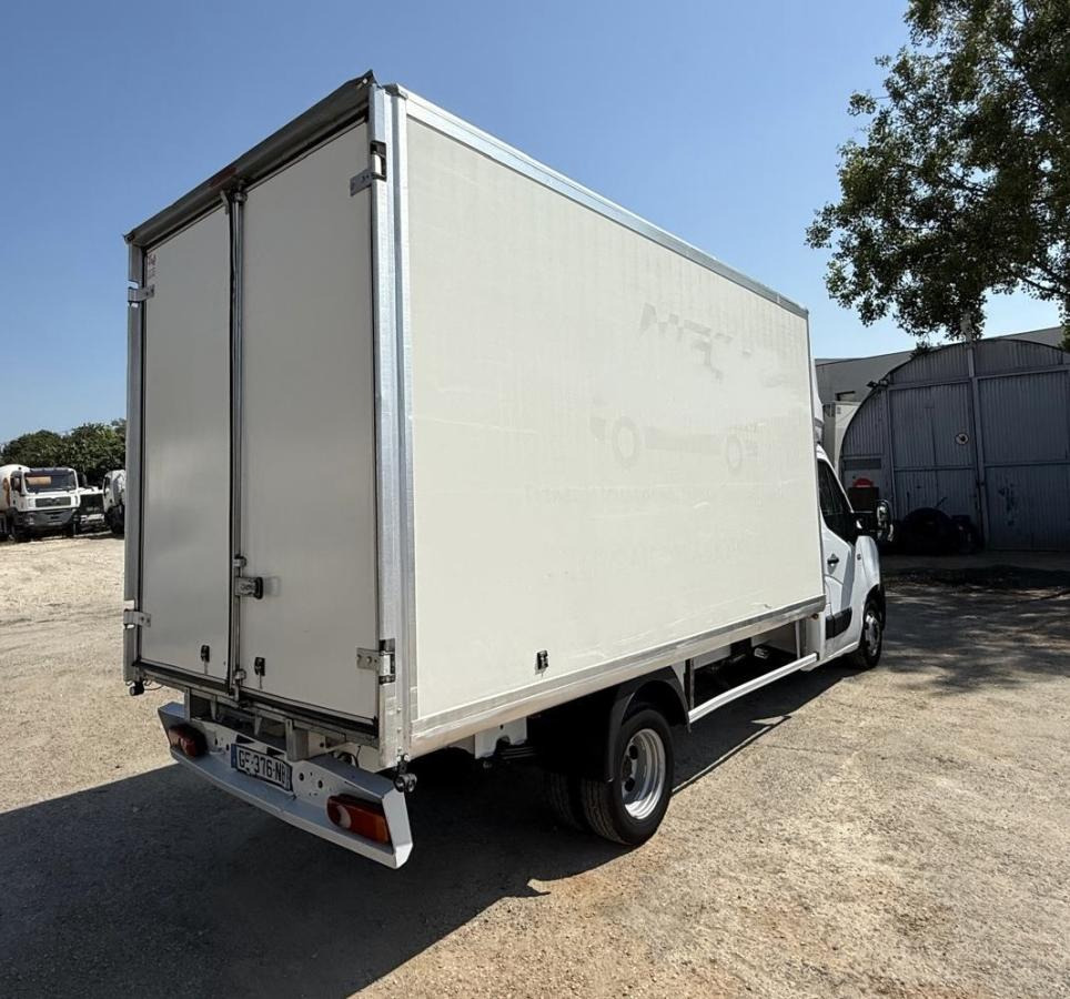 Renault Master 2.5 DCI 150 - Carrinha de contentor: foto 4 Renault Master 2.5 DCI 150 - Carrinha de contentor: foto 4