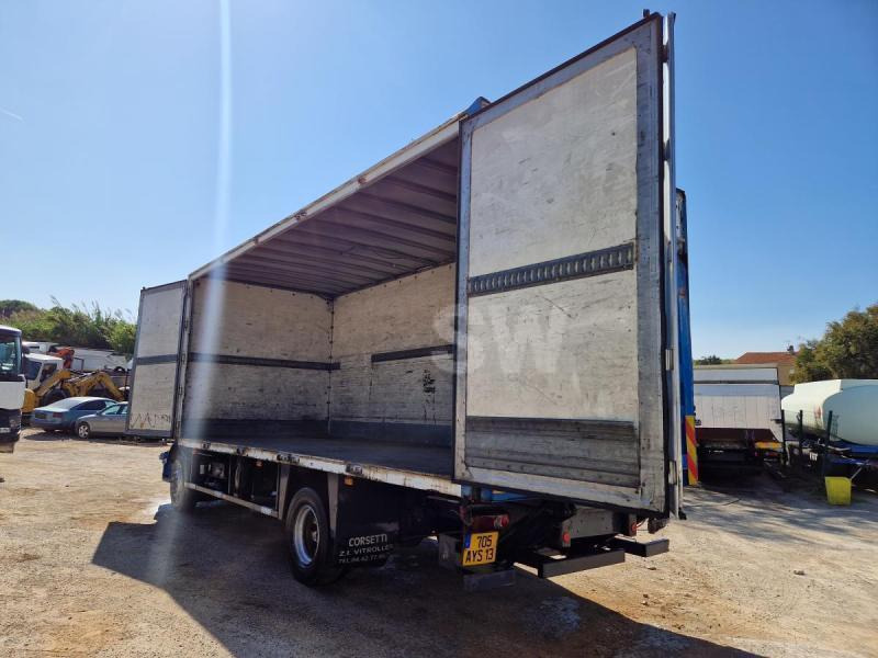 Renault Midlum 220 DCI - Camião furgão: foto 4 Renault Midlum 220 DCI - Camião furgão: foto 4