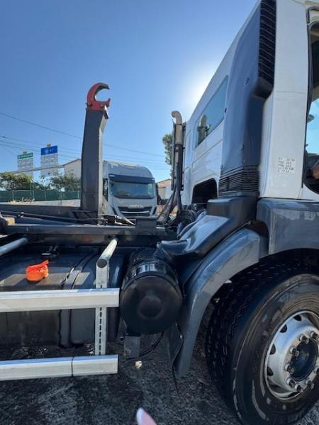 Renault PREMIUM 370 DXI AMPIROLL 6X4 - Camião polibenne: foto 4 Renault PREMIUM 370 DXI AMPIROLL 6X4 - Camião polibenne: foto 4
