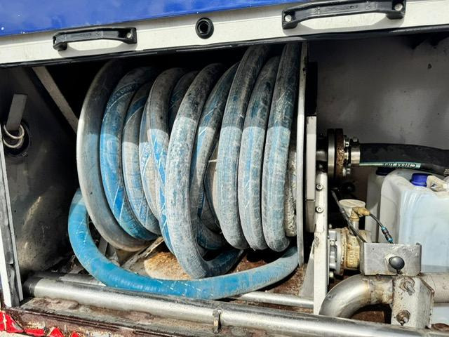 DAF XF 480 + CITERNE FRUEHAUF ADBLUE 23500 L - Tractor, Semirreboque tanque: foto 5 DAF XF 480 + CITERNE FRUEHAUF ADBLUE 23500 L - Tractor, Semirreboque tanque: foto 5
