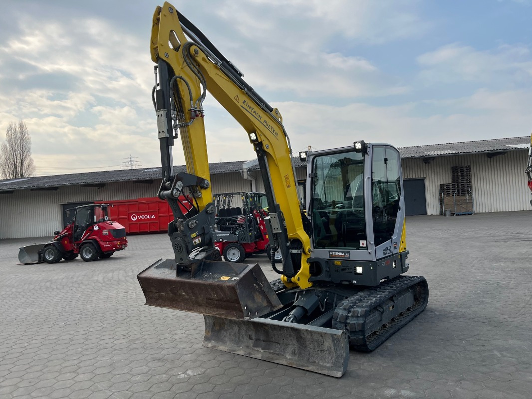 Neuson ET58 - Mini escavadeira: foto 1 Neuson ET58 - Mini escavadeira: foto 1