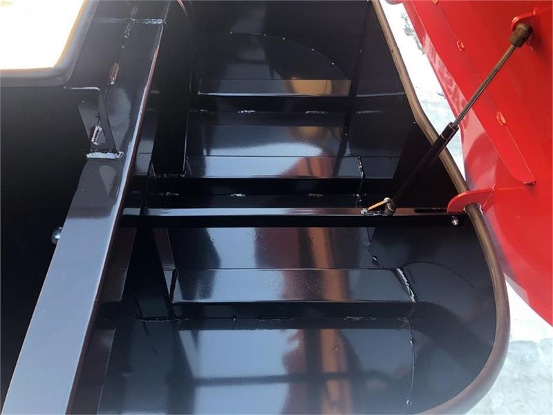 Case IH 1800 mm opbevaringskasse - Contrapeso: foto 2 Case IH 1800 mm opbevaringskasse - Contrapeso: foto 2