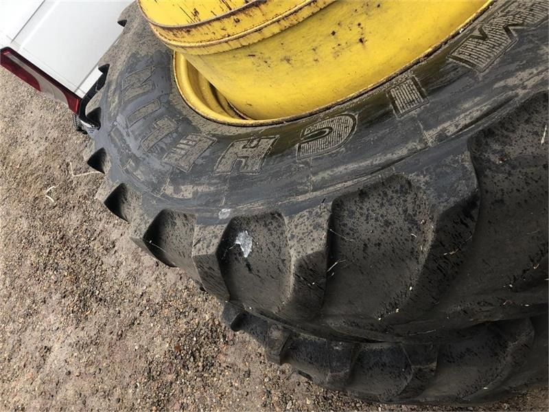 Michelin 650/65-42 - Pneu por Máquina agrícola: foto 2 Michelin 650/65-42 - Pneu por Máquina agrícola: foto 2