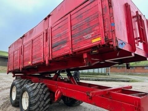Universal universal 16 tons tipvogn - Reboque basculante agrícola: foto 4 Universal universal 16 tons tipvogn - Reboque basculante agrícola: foto 4