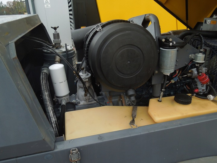 ATLAS COPCO XAS137 - Compressor de ar: foto 2 ATLAS COPCO XAS137 - Compressor de ar: foto 2