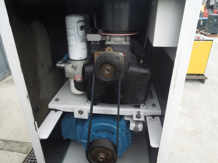 Renner RSF-PRO 45 - Compressor de ar: foto 2 Renner RSF-PRO 45 - Compressor de ar: foto 2