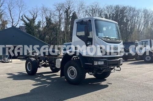 Iveco Eurocargo ML150E24WS 5.9L TURBO DIESEL 4x4 EURO3 CHASSIS CAB - EXPORT OUT EU - Camião chassi: foto 4 Iveco Eurocargo ML150E24WS 5.9L TURBO DIESEL 4x4 EURO3 CHASSIS CAB - EXPORT OUT EU - Camião chassi: foto 4