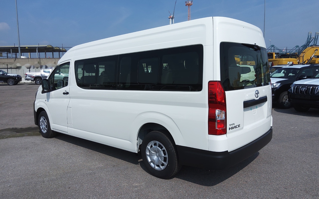 Toyota Hiace HIGH ROOF / TOIT HAUT 2.8L Diesel Manual base - Minibus, Furgão de passageiros: foto 3 Toyota Hiace HIGH ROOF / TOIT HAUT 2.8L Diesel Manual base - Minibus, Furgão de passageiros: foto 3