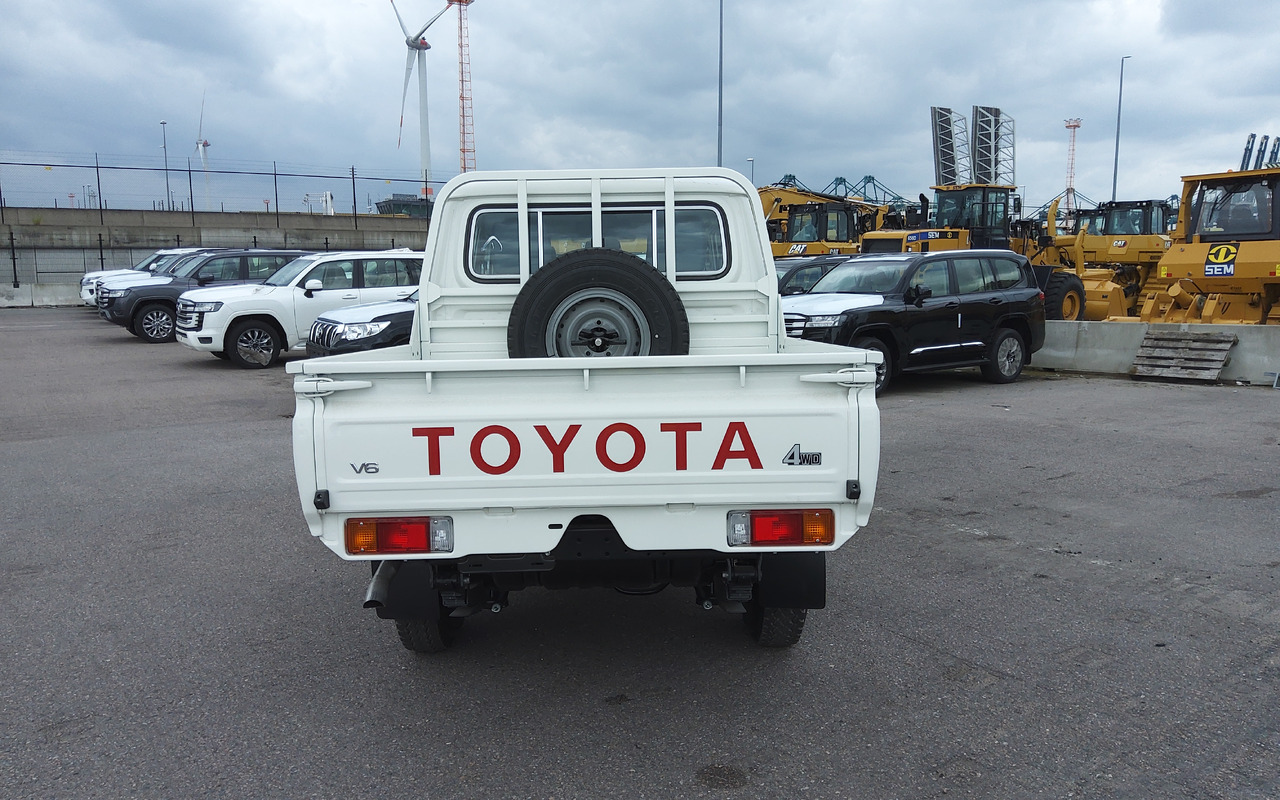 Pick-up novo Toyota Toyota Land cruiser 79 grj double cabin 4.0L Petrol Manual 5 SEATS/PLACES: foto 7