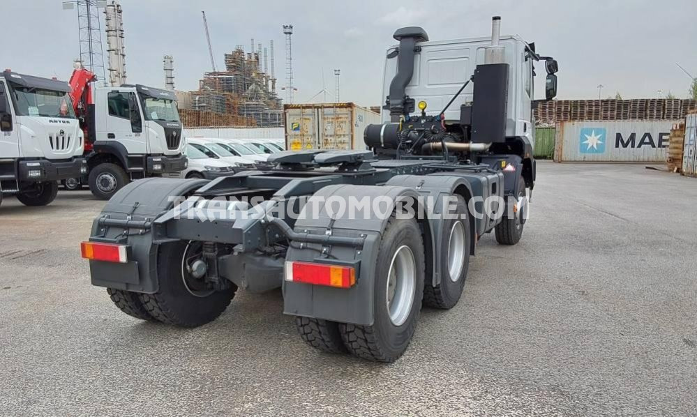 Iveco Astra HD9 64.44T 12.9L DIESEL - Tractor: foto 2 Iveco Astra HD9 64.44T 12.9L DIESEL - Tractor: foto 2