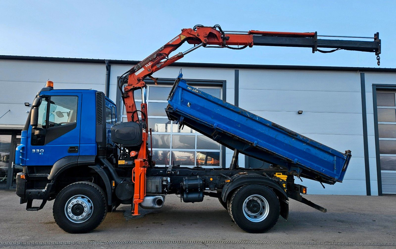 Iveco Trakker 190T33 4x4 Euro5 Kran Atlas 120.2E Funk - Camião basculante, Camião grua: foto 4 Iveco Trakker 190T33 4x4 Euro5 Kran Atlas 120.2E Funk - Camião basculante, Camião grua: foto 4