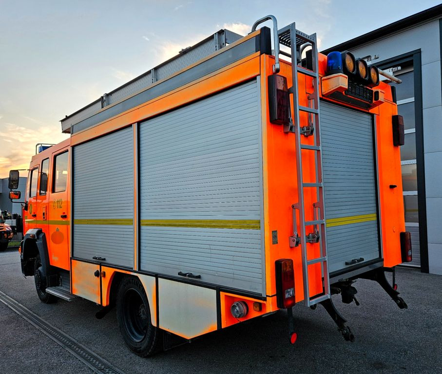 MAN 14.224 L80 4x4 Feuerwehr LF16 Ziegler MAN 14.224 L80 4x4 Feuerwehr LF16 Ziegler - Carro de bombeiro: foto 3 MAN 14.224 L80 4x4 Feuerwehr LF16 Ziegler MAN 14.224 L80 4x4 Feuerwehr LF16 Ziegler - Carro de bombeiro: foto 3