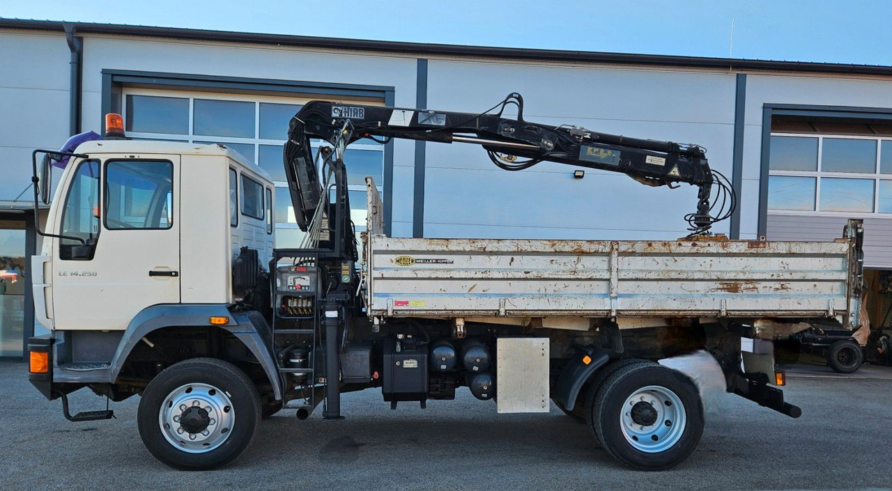 MAN LE 14.250 4x4 HIAB 077BS-2 Kran Greifer - Camião basculante, Camião grua: foto 5 MAN LE 14.250 4x4 HIAB 077BS-2 Kran Greifer - Camião basculante, Camião grua: foto 5