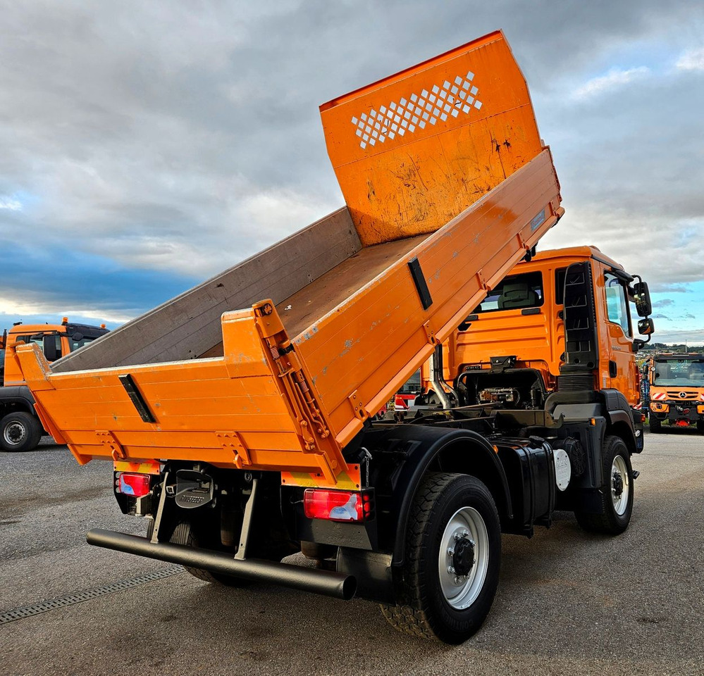 MAN TGM 13.290 4x4 Euro5 Winterdienst Single - Camião basculante: foto 5 MAN TGM 13.290 4x4 Euro5 Winterdienst Single - Camião basculante: foto 5