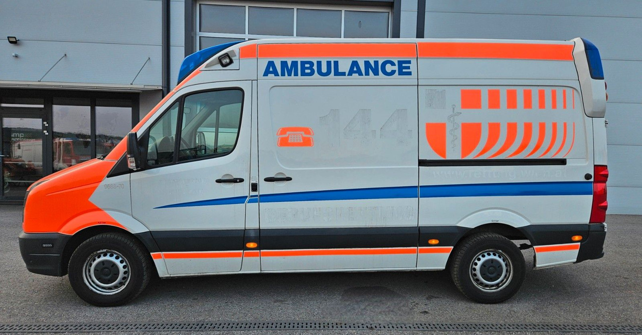 Volkswagen CRAFTER TDI Ambulance RTW L2H2 DLOUHY - Ambulância: foto 2 Volkswagen CRAFTER TDI Ambulance RTW L2H2 DLOUHY - Ambulância: foto 2