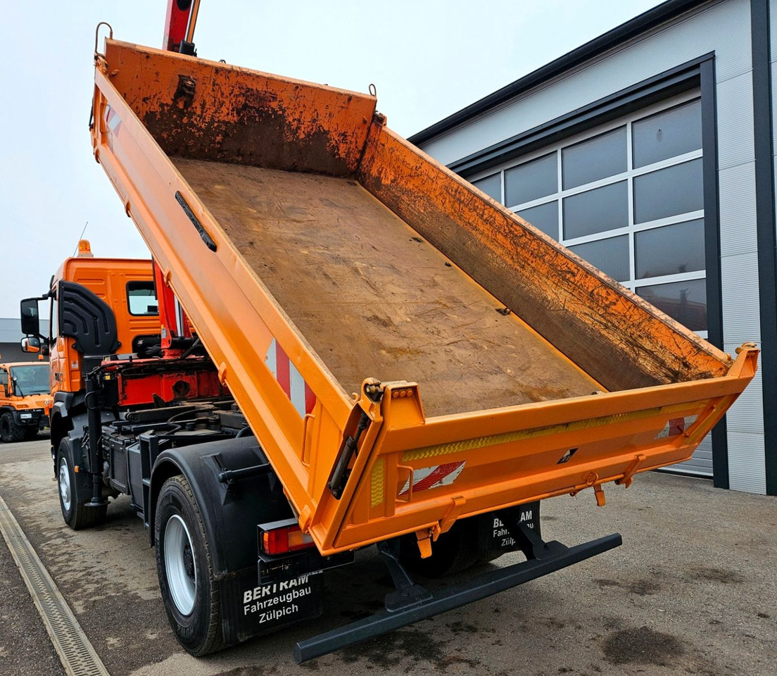 Volvo FM 370 4x4 Palfinger PK12002 Funk Kran EEV - Camião basculante, Camião grua: foto 4 Volvo FM 370 4x4 Palfinger PK12002 Funk Kran EEV - Camião basculante, Camião grua: foto 4