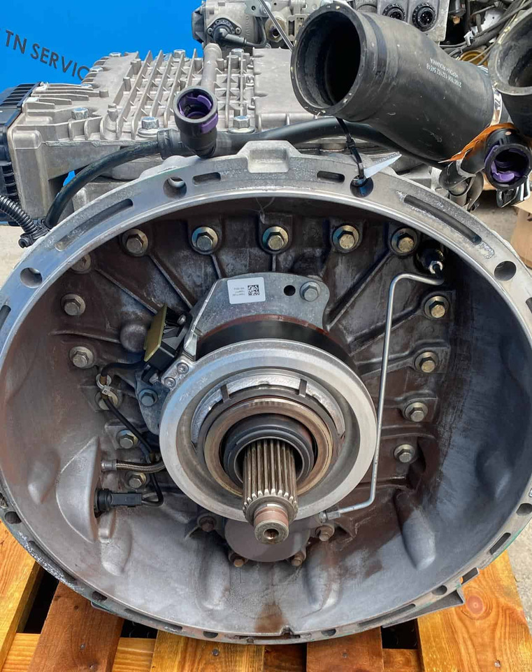 Cambio Volvo 500 D13K-6 - Caixa de velocidade: foto 3 Cambio Volvo 500 D13K-6 - Caixa de velocidade: foto 3