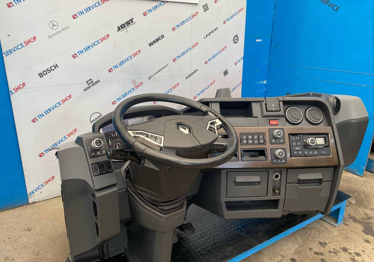 Cruscotto Renault T520 - Cabine e interior: foto 4 Cruscotto Renault T520 - Cabine e interior: foto 4